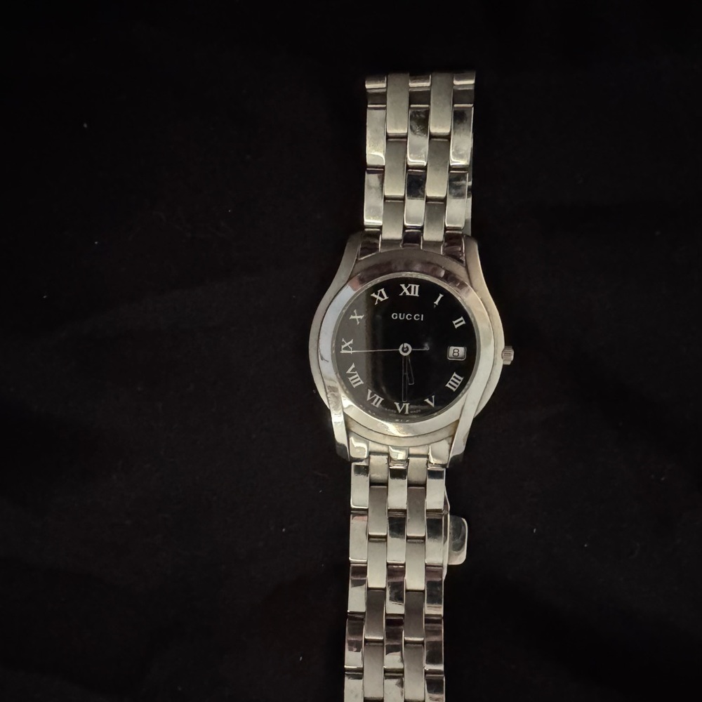 GUCCI black stainless steel watch with date. - Picture 4 of 16